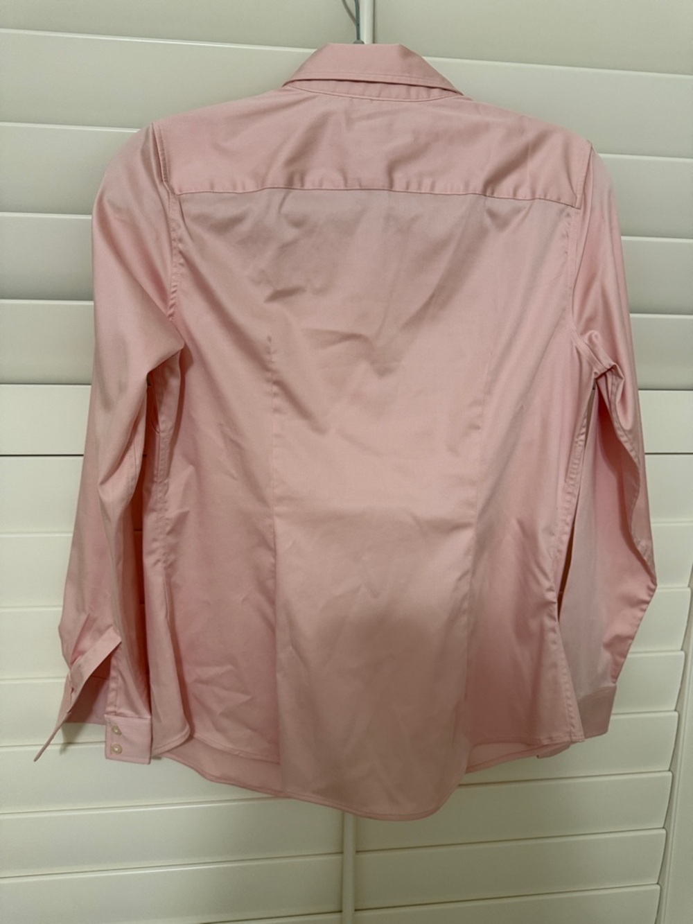Banana Republic Light Pink Collared Button-Down Shirt - Picture 3 of 3